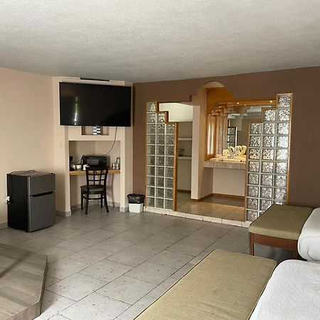 Hotel Flamingo Сиудад Хуарес Екстериор снимка